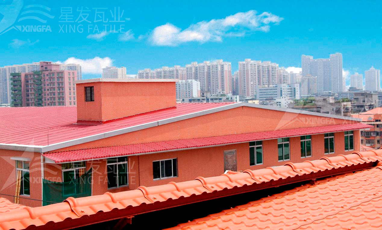 樹脂瓦非常適用于農(nóng)村房屋的改造，既實(shí)用，性價(jià)比又高！